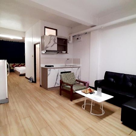 City Plaza Nana Hotel Bangkok Ngoại thất bức ảnh