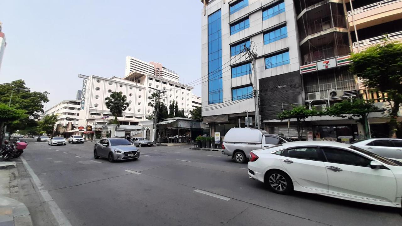 City Plaza Nana Hotel Bangkok Ngoại thất bức ảnh