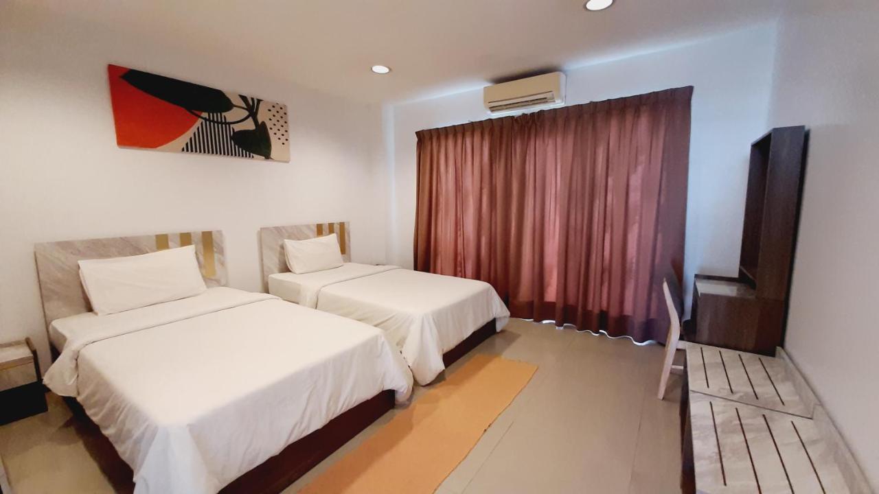 City Plaza Nana Hotel Bangkok Ngoại thất bức ảnh