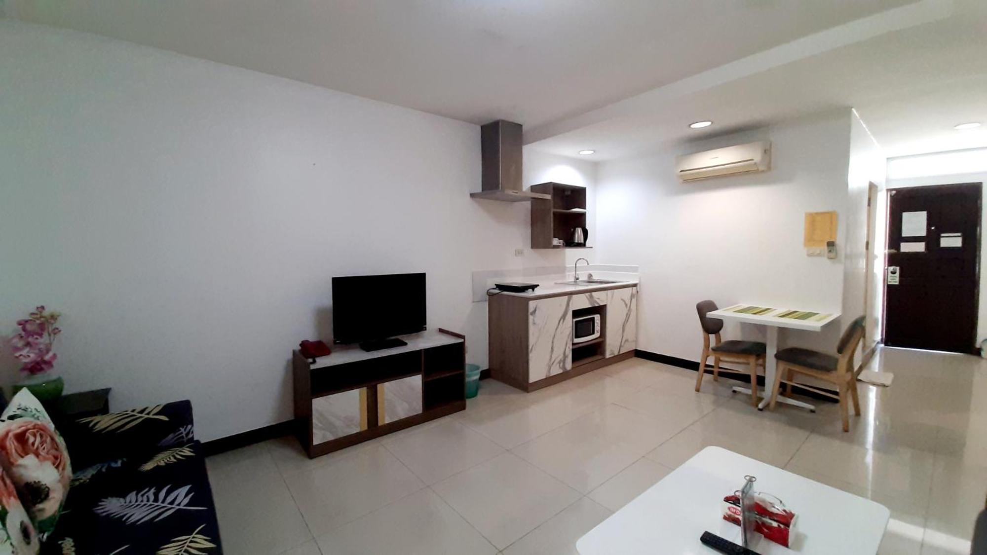 City Plaza Nana Hotel Bangkok Ngoại thất bức ảnh