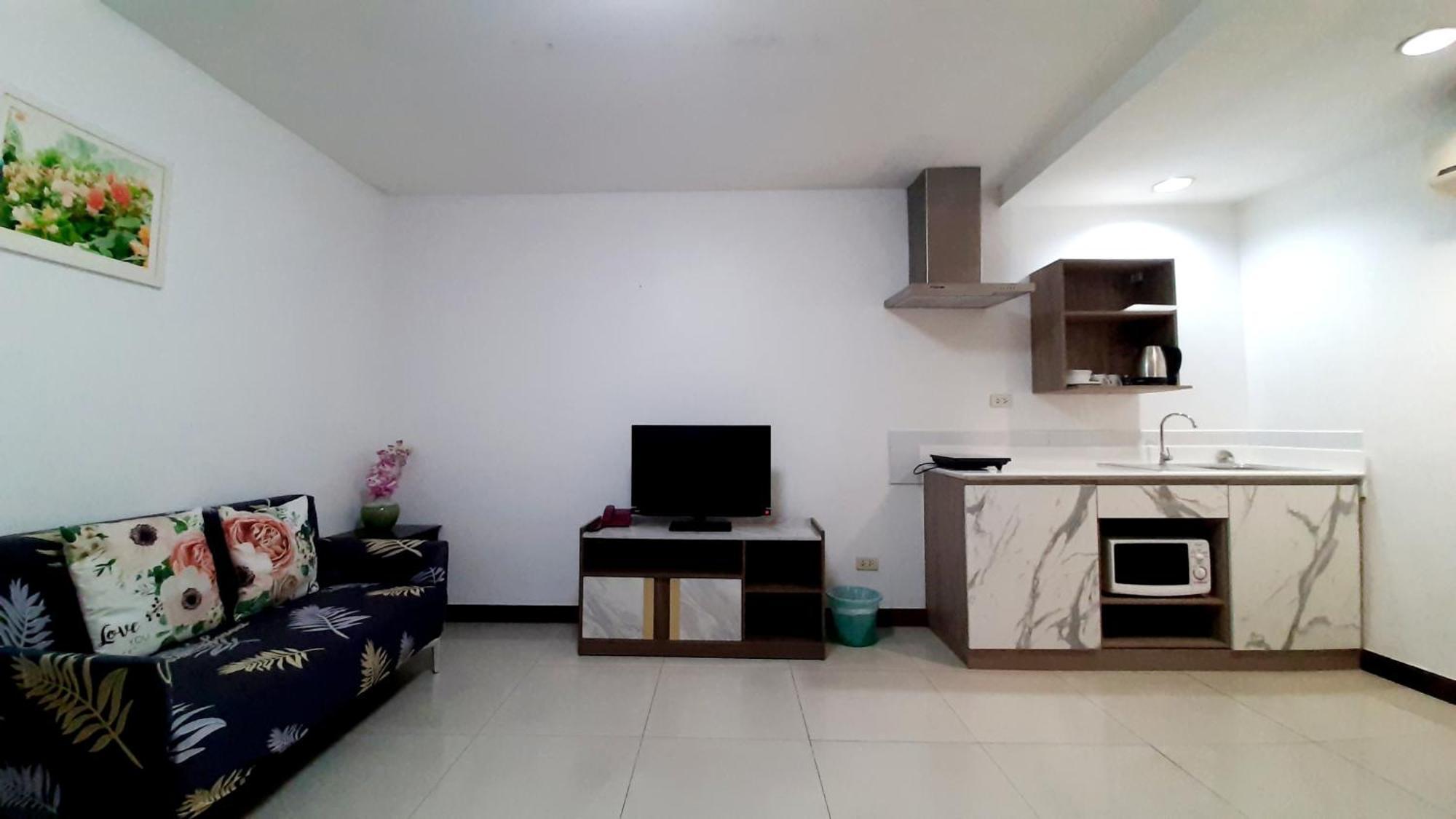 City Plaza Nana Hotel Bangkok Ngoại thất bức ảnh
