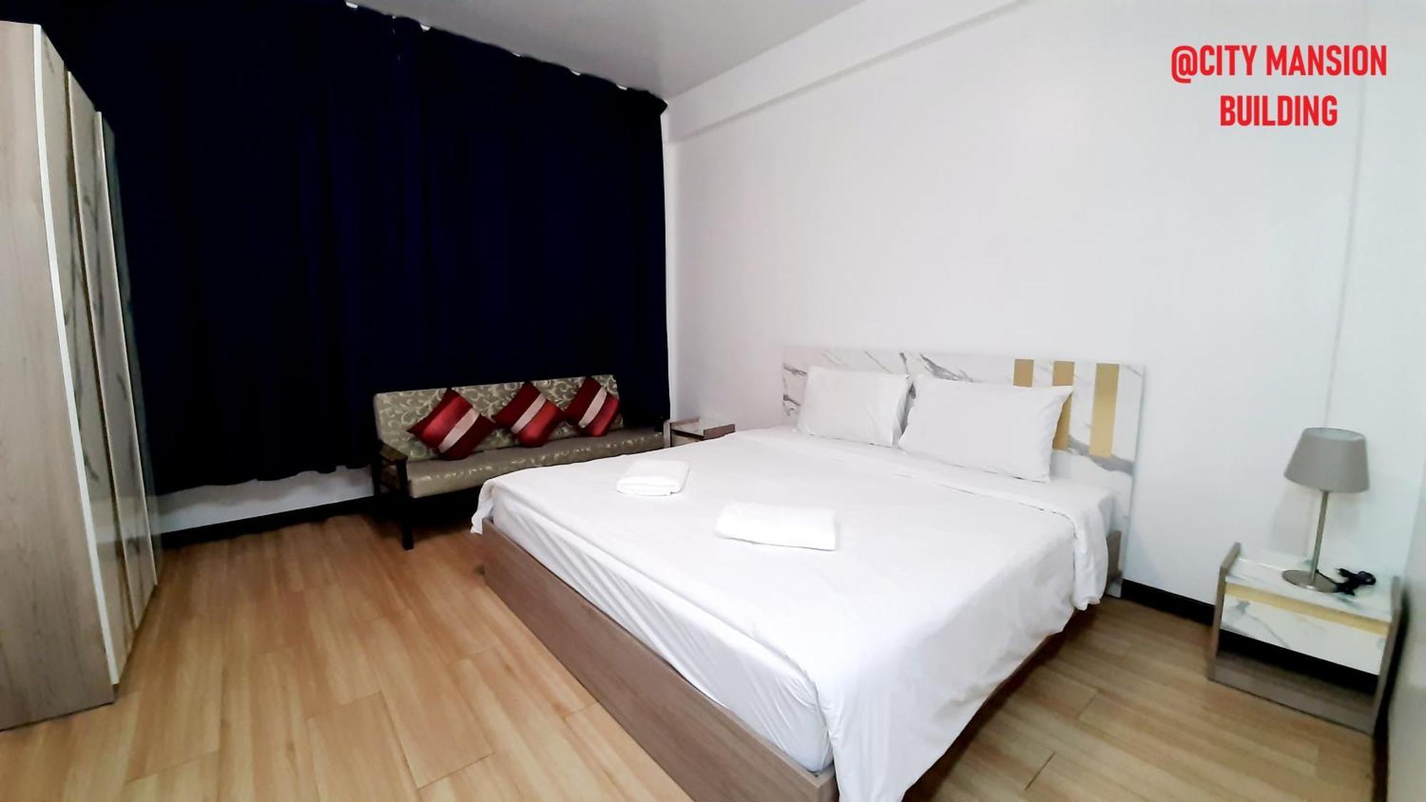 City Plaza Nana Hotel Bangkok Ngoại thất bức ảnh