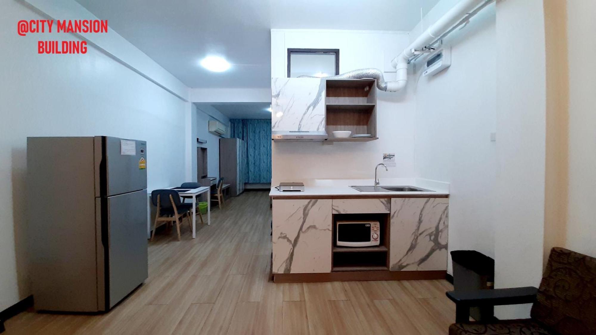 City Plaza Nana Hotel Bangkok Ngoại thất bức ảnh